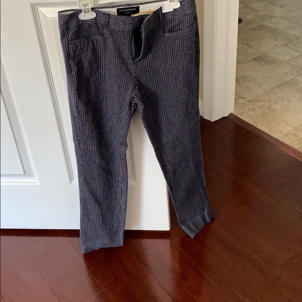 Ankle pants